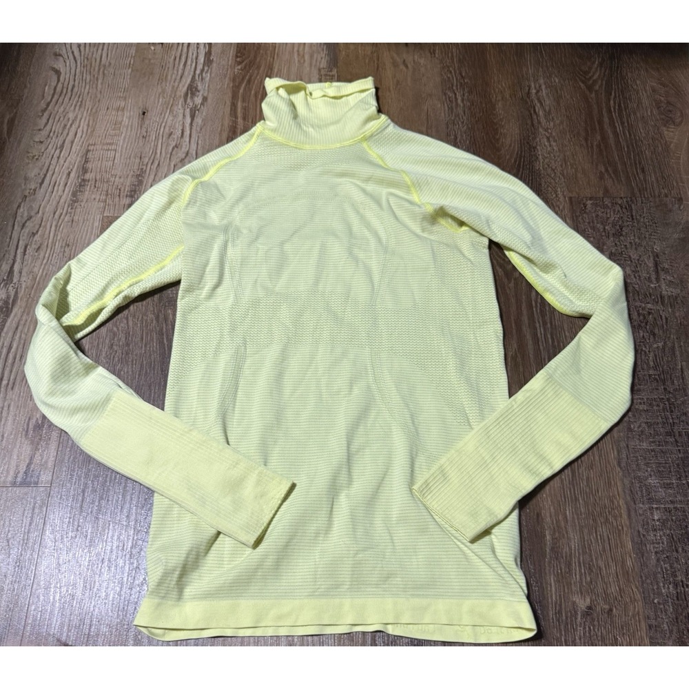 Lululemon Swiftly Tech Shirt Womens 6 Turtleneck Thumb Holes Running Yellow Neon